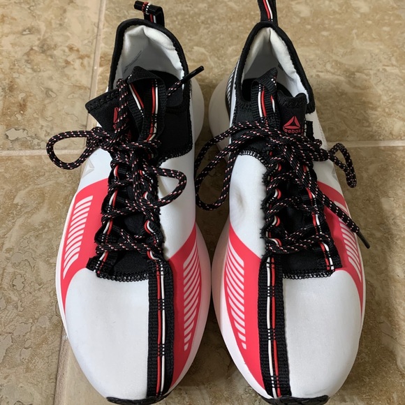 Reebok Sole Fury - Picture 2 of 3